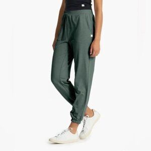 Vuori Women's Boyfriend Sweatpant